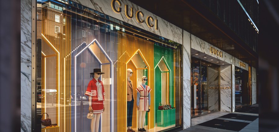 You are currently viewing Gucci Returns to New York for Cruise 2027 Show Under Demna